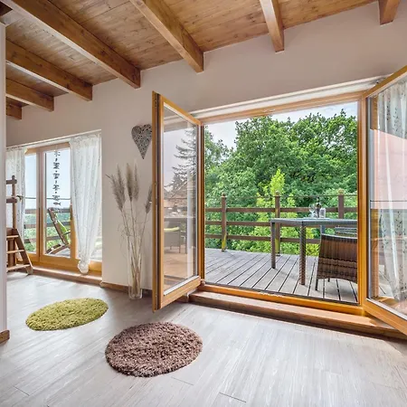Ferienhaus Scheffler لاونبورغ